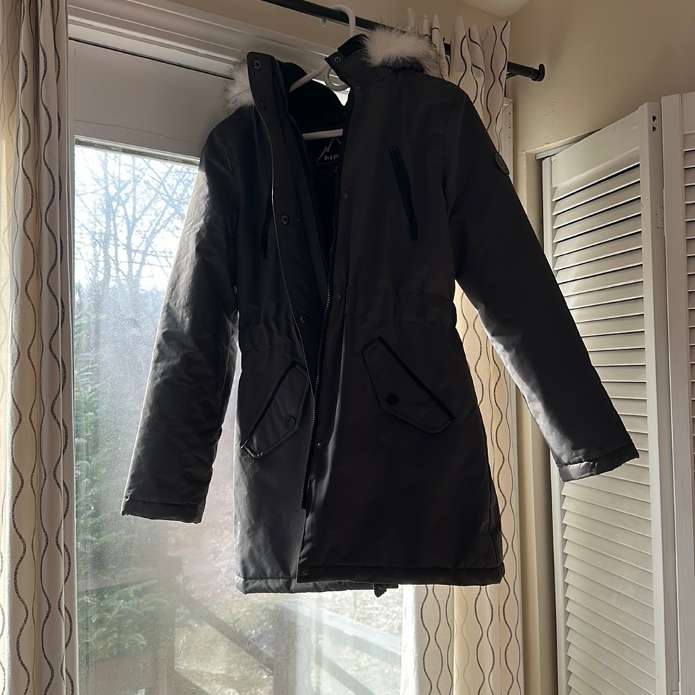 HFX winter jacket.  Worn once. Comfy and cute. I have too many jackets 🤦🏼‍♀️